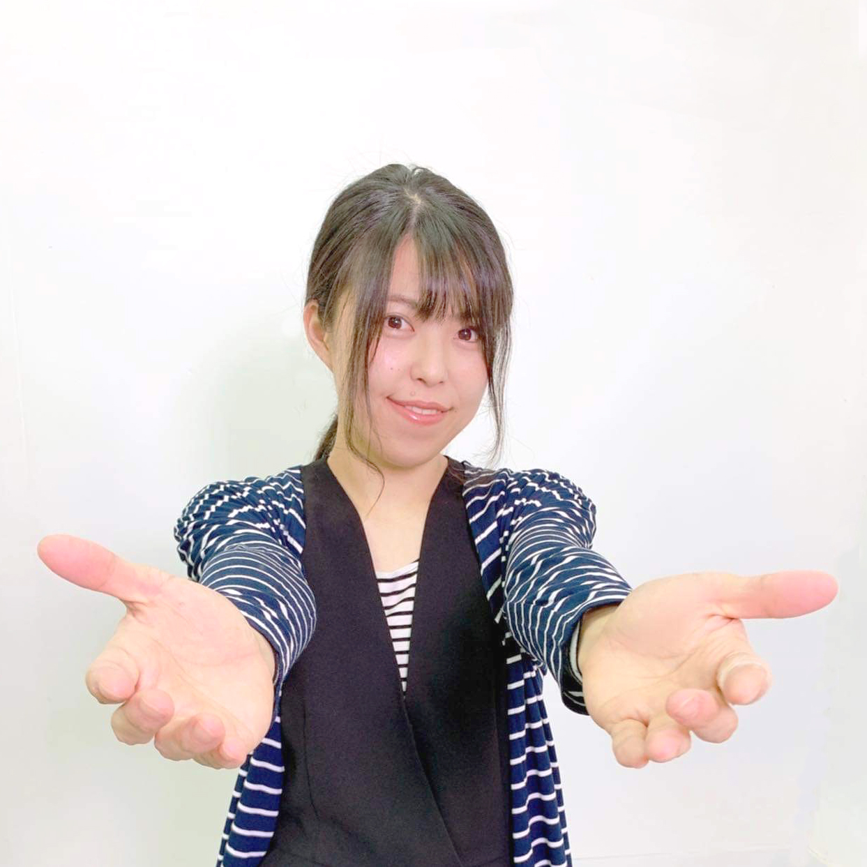 堀内 規次 ほりうち のりつぐ リトグラフ ガーベラ 東京都出身 自由美術会員 堀内 規次 ほりうち のりつぐ リトグラフ ガーベラ 東京都出身